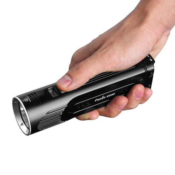 Фонарь Fenix UC52 XHP70