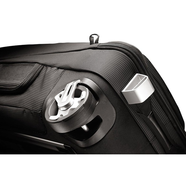 Сумка дорожная Thule Crossover Rolling Duffel 56L Black