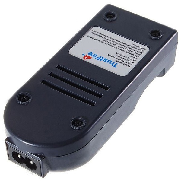Зарядное устройство TrustFire TR-002