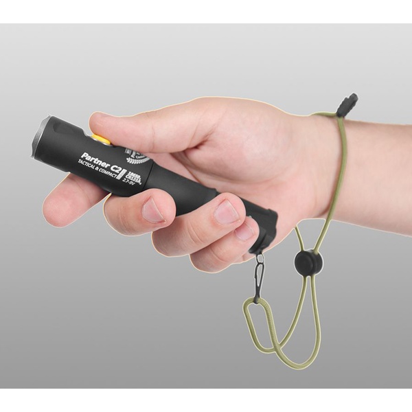 Фонарь тактический ArmyTek Partner C2 Pro V3 теплый свет
