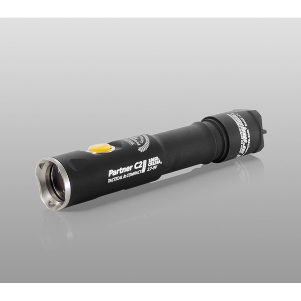 Фонарь тактический ArmyTek Partner C2 Pro V3 теплый свет