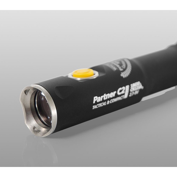 Фонарь тактический ArmyTek Partner C2 Pro V3 теплый свет