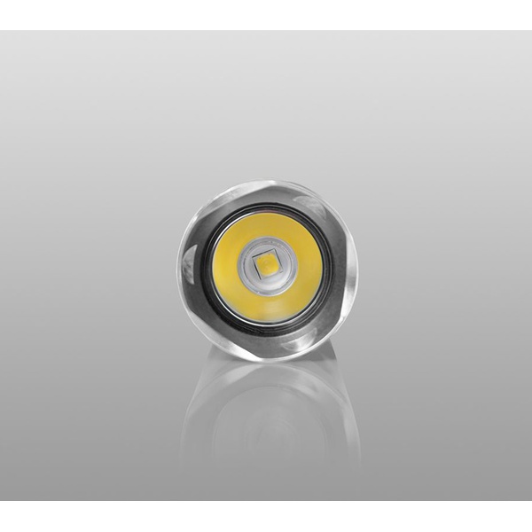 Фонарь тактический ArmyTek Partner C2 Pro V3 теплый свет