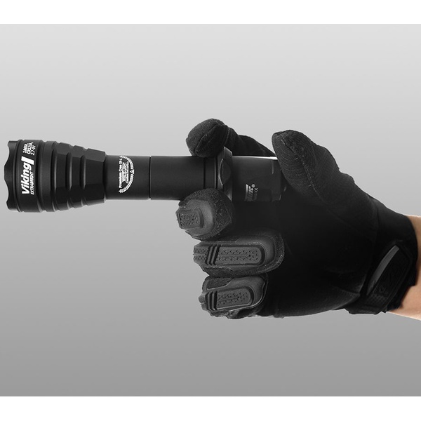 Фонарь тактический ArmyTek Viking V3 теплый свет