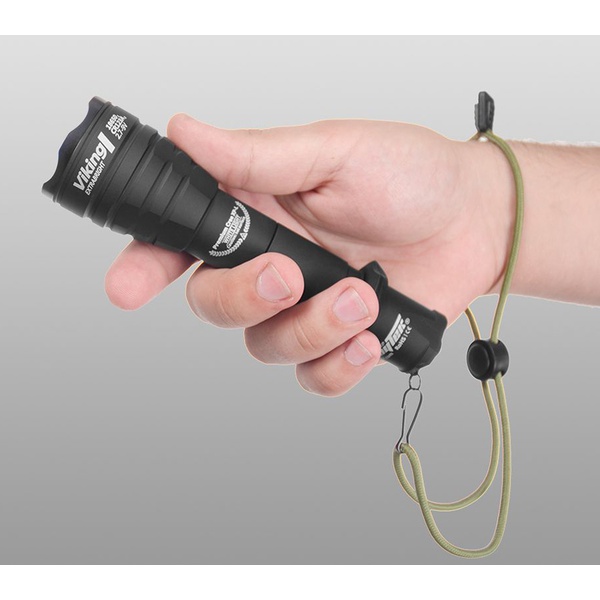 Фонарь тактический ArmyTek Viking V3 теплый свет