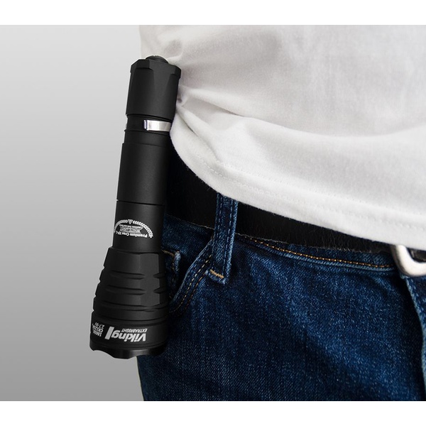 Фонарь тактический ArmyTek Viking V3 теплый свет
