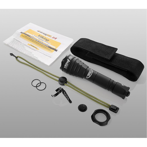 Фонарь тактический ArmyTek Viking V3 теплый свет