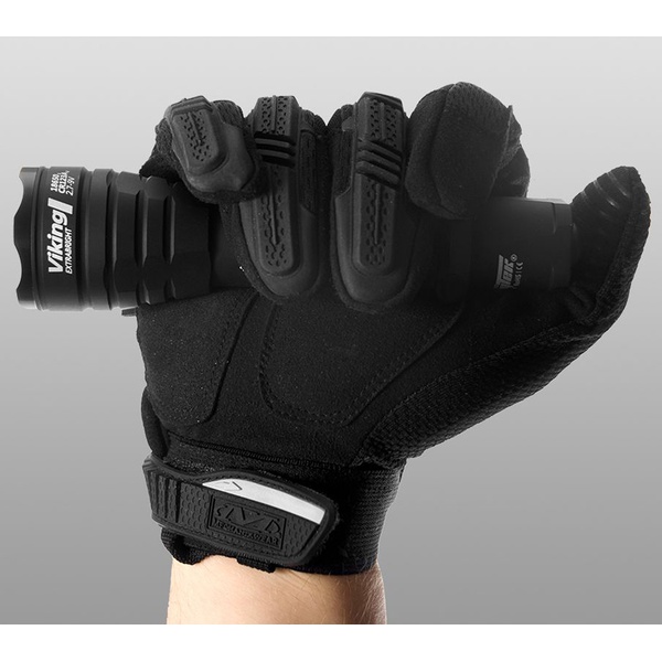 Фонарь тактический ArmyTek Viking V3