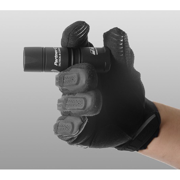 Фонарь тактический ArmyTek Partner C1 V3 (тепл. свет)