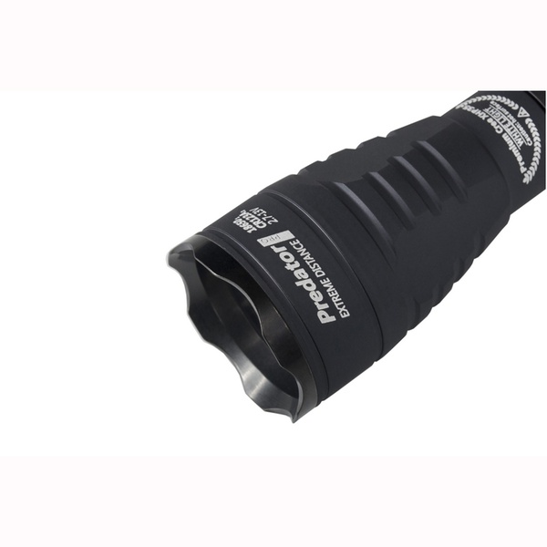 Фонарь тактический ArmyTek Predator Pro V3 XHP 35 теплый свет