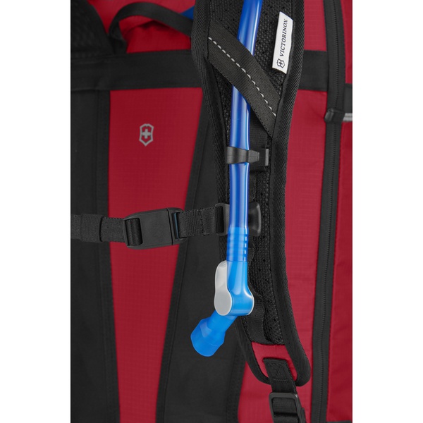 Рюкзак Victorinox Altmont Active L.W Lightweight Rolltop Backpack красный