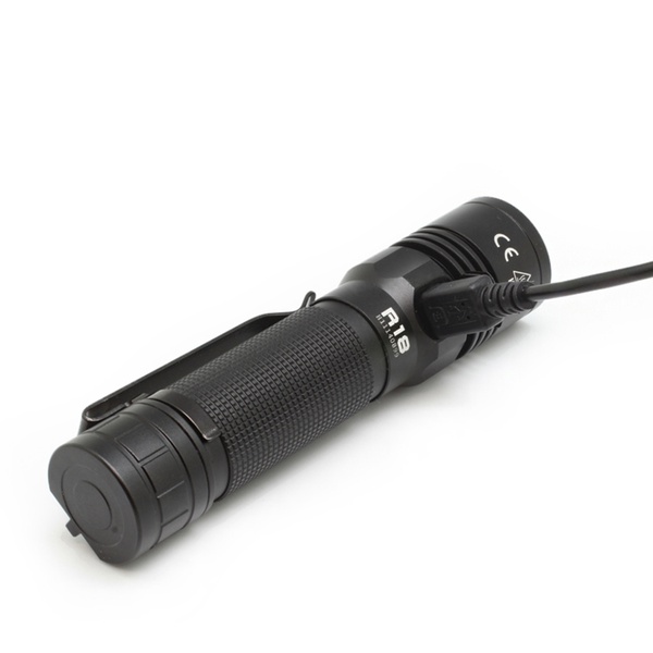 Фонарь Olight R18