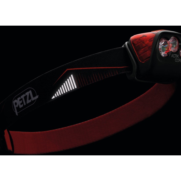 Фонарь налобный Petzl Actik Core красный