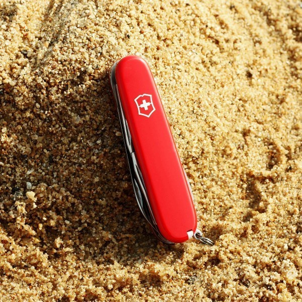 Нож Victorinox Camper красный