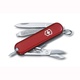 Нож-брелок Victorinox Classic Signature красный. Фото 1