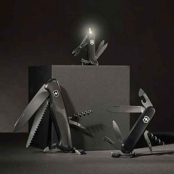 Нож Victorinox RangerGrip 55 Onyx Black (подар.упак.)