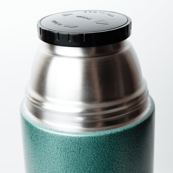 Термос BTrace 120-900 зелёный, 0,9 л