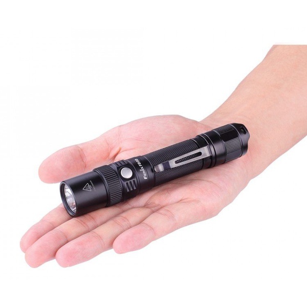 Фонарь Fenix FD30 Cree XP-L HI LED
