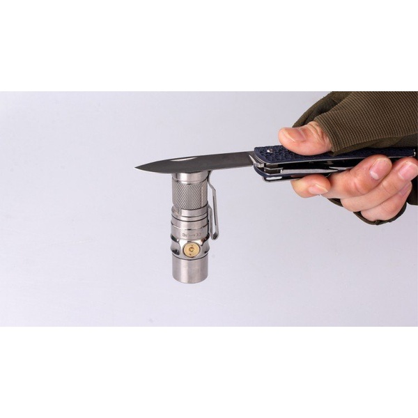 Фонарь Fenix RC09 Cree XP-L HI LED