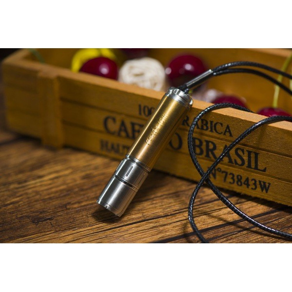 Фонарь Fenix F15 Cree XP-E2 R3