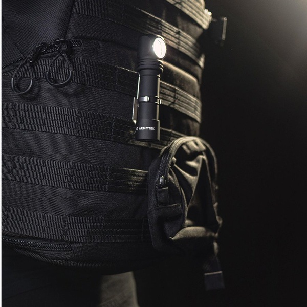 Мультифонарь ArmyTek Wizard C2 Pro Nichia Magnet USB (1600лм, хол. свет, аккумулятор)