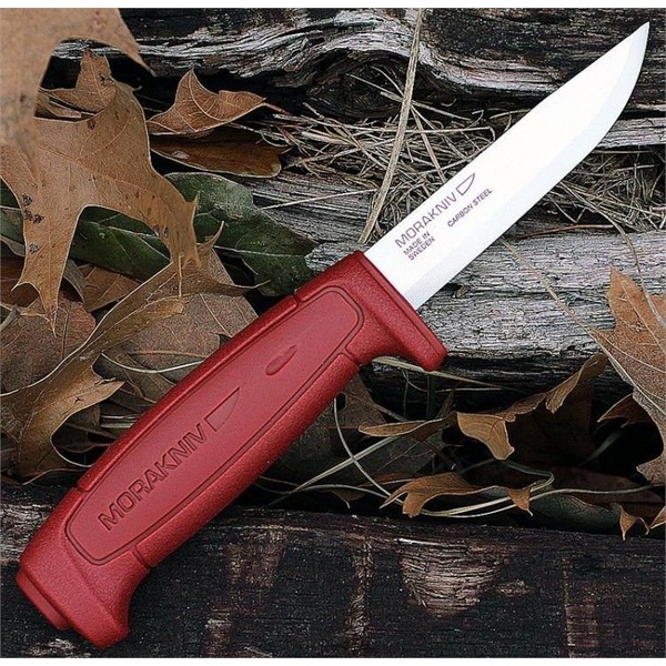 Нож универсальный в пластиковых ножнах Morakniv Basic 511