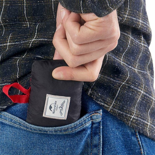 Коврик Naturehike Moisture Proof Camping Picnic Mat (L)