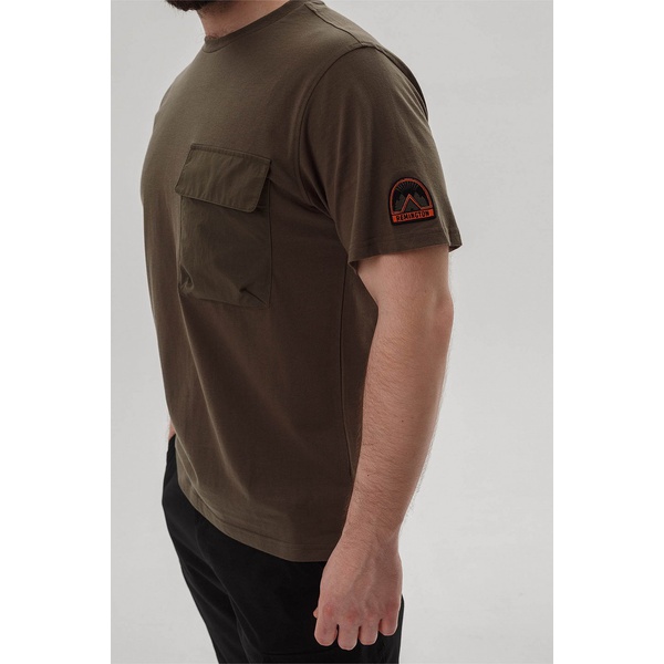 Футболка Remington Never Spot Exploring