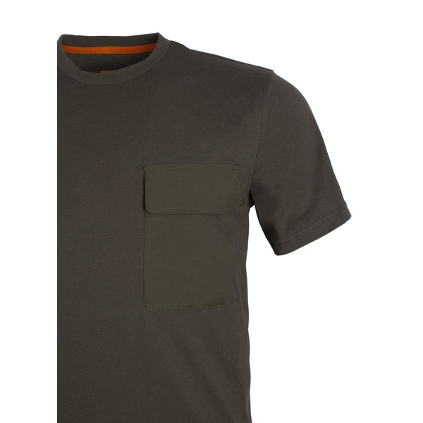 Футболка Remington Never Spot Exploring