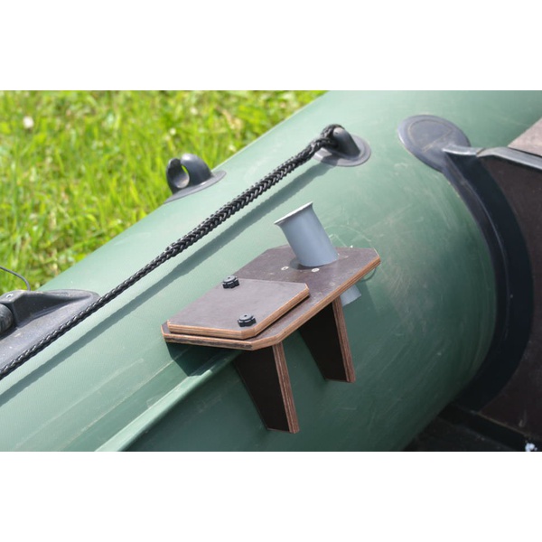 Столик для эхолота Урма №6 с держателями для спиннинга