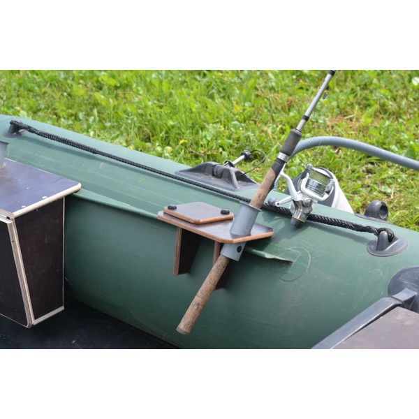 Столик для эхолота Урма №6 с держателями для спиннинга