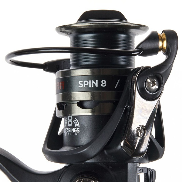 Катушка безынерционная Lucky John Makora BP Spin 8 2500FD