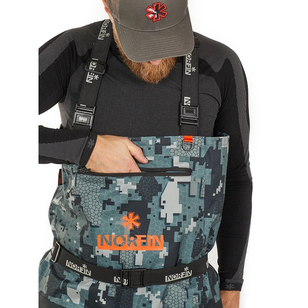 Полукомбинезон забродный Norfin Pilot Camo Bootfoot (с сапогами)
