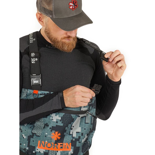 Полукомбинезон забродный Norfin Pilot Camo Bootfoot (с сапогами)