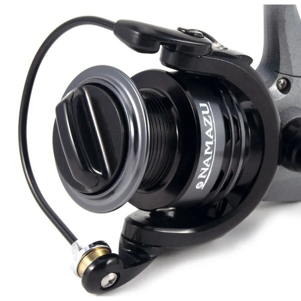 Катушка безынерционная Namazu Black Storm BST2000