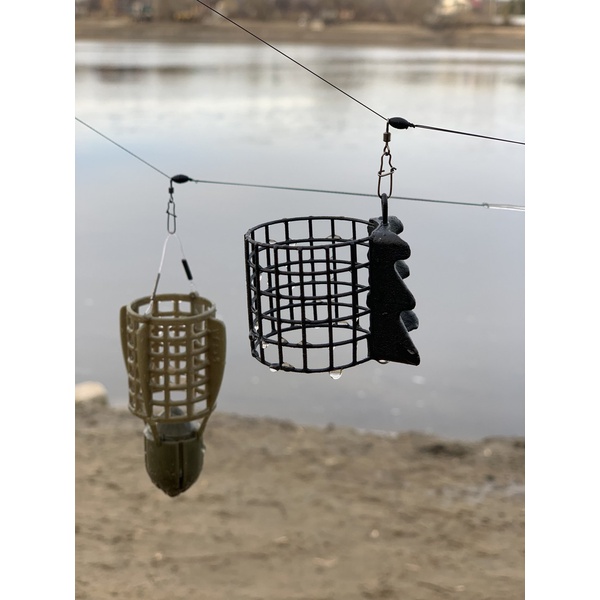 Кормушка фидерная X-Feeder Me Alligator Middle Grid (цвет Matt Black, сварная сетка) 100 гр/40 мл
