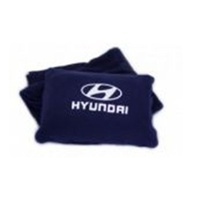 Наволчка Urma с логотипом Hyundai