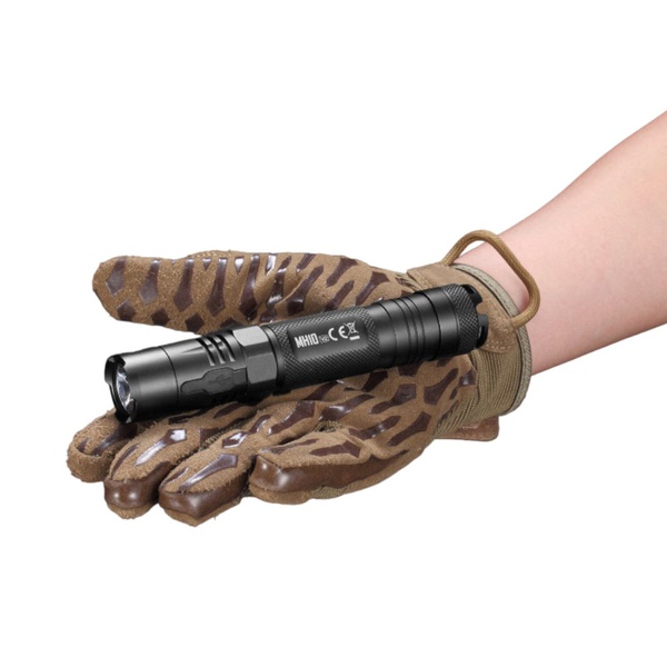 Фонарь светодиодный ручной Nitecore MH10 V2(1200лм, аккумулятор)