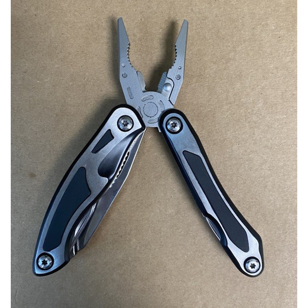 Мультитул Traveler MQ003G