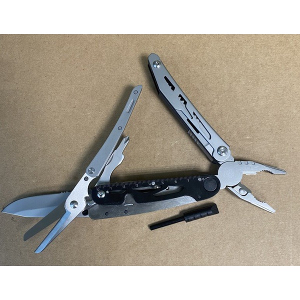 Мультитул Traveler MQ038G