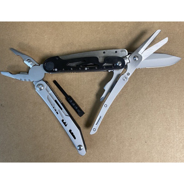 Мультитул Traveler MQ038G