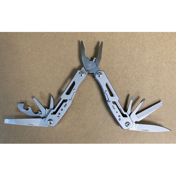 Мультитул Traveler MQ051G