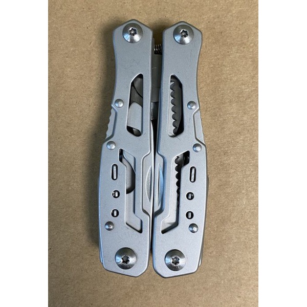 Мультитул Traveler MQ051G