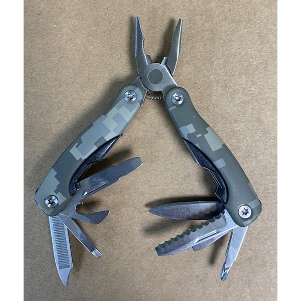 Мультитул Traveler MT608H2