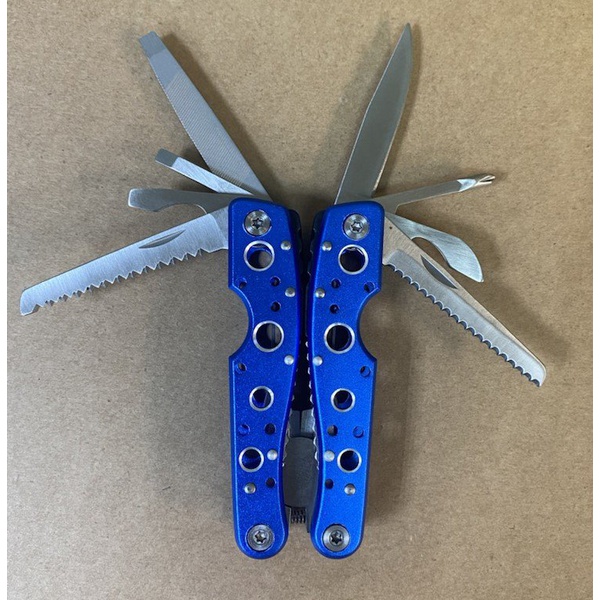 Мультитул Traveler MT833 Голубой