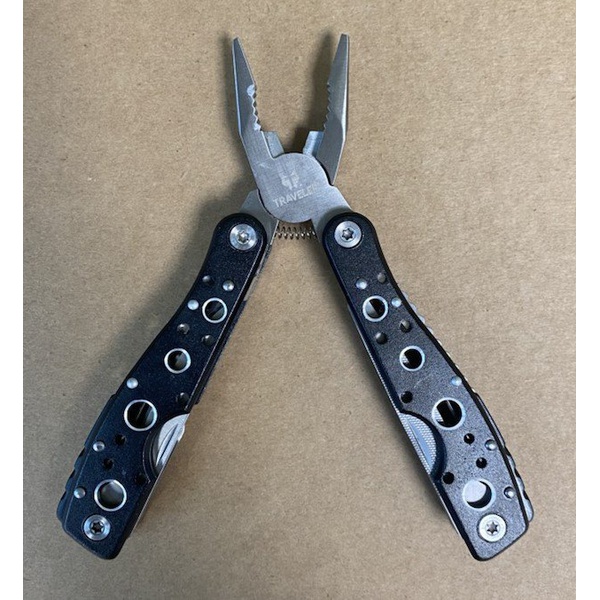 Мультитул Traveler MT833 Чёрный