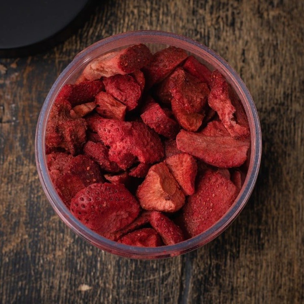 Сублимированный продукт Кронидов Клубника (слайсы) 25 г