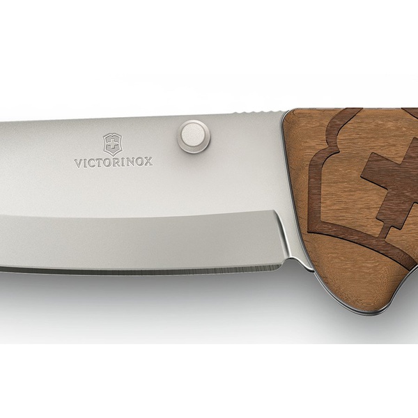 Нож Victorinox Evoke Wood, 136 мм, 4 функции дерево