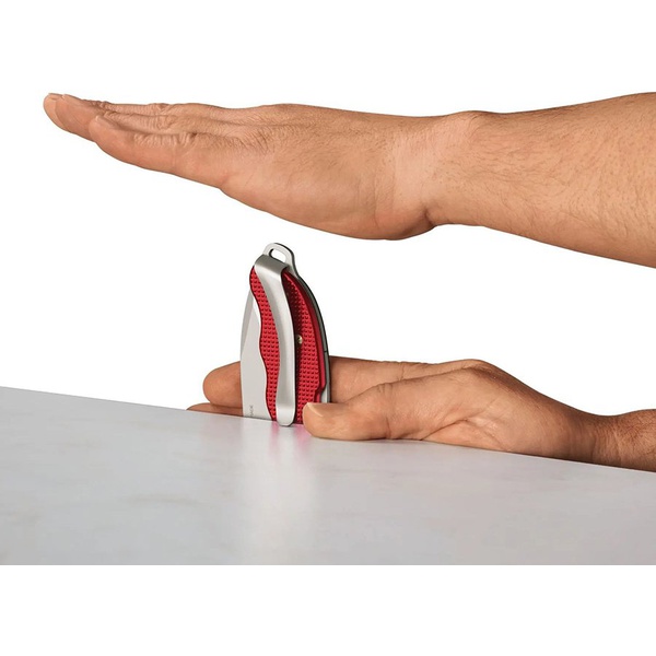 Нож Victorinox Evoke Alox, 136 мм, 4 функции красный