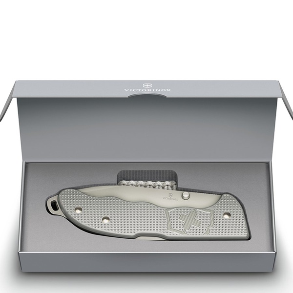 Нож Victorinox Evoke Alox, 136 мм, 4 функции серебристый